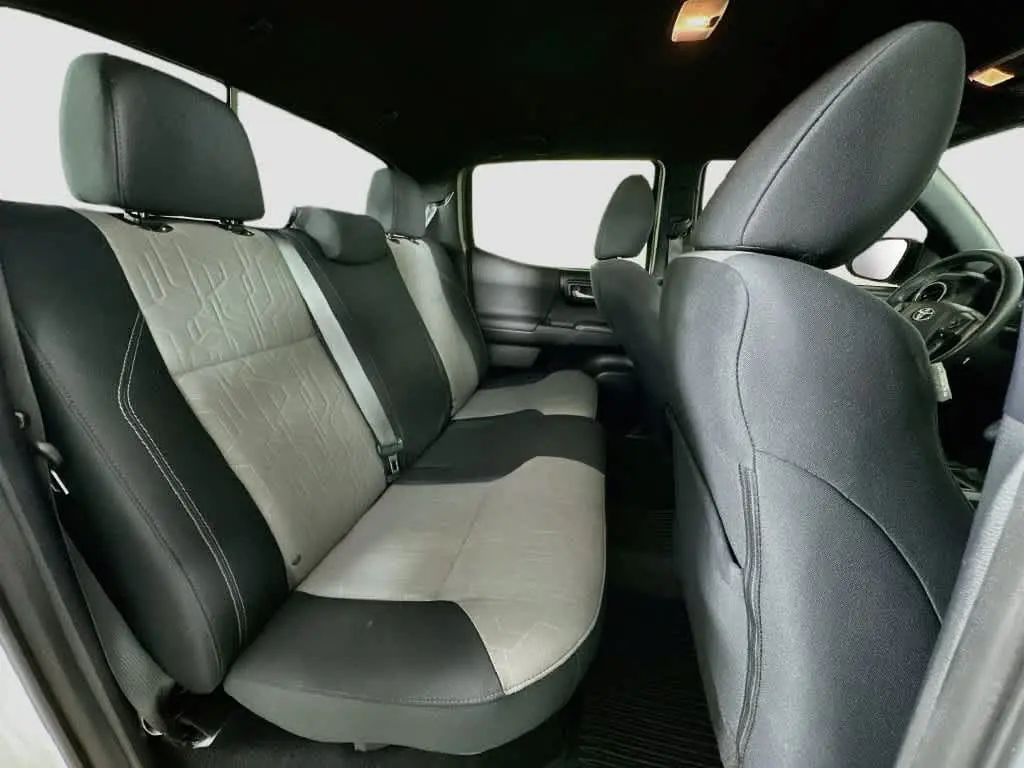 2020 Toyota Tacoma - $31,000