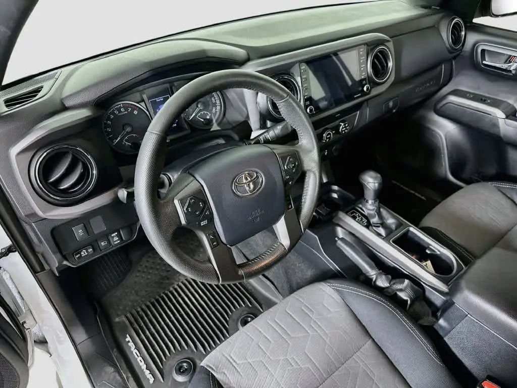 2020 Toyota Tacoma - $31,000