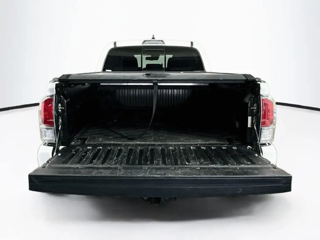 2020 Toyota Tacoma - $31,000