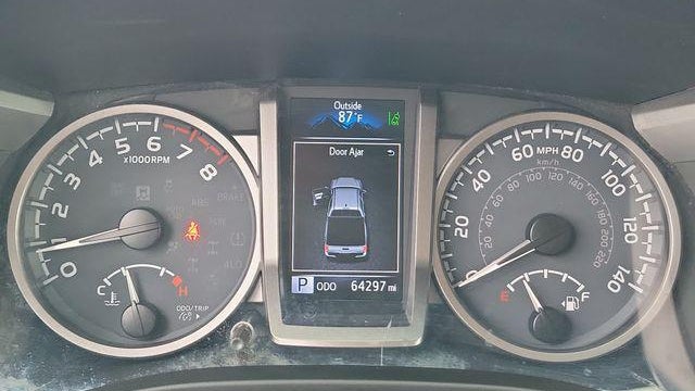 2022 Toyota Tacoma SR5 V6