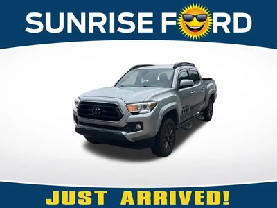 Photo of a 2023 Toyota Tacoma 4X2 TRD Off-Road 4DR Double Cab 5.0 FT SB for sale