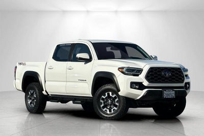 Photo of a 2022 Toyota Tacoma 4X2 TRD Off-Road 4DR Double Cab 5.0 FT SB for sale