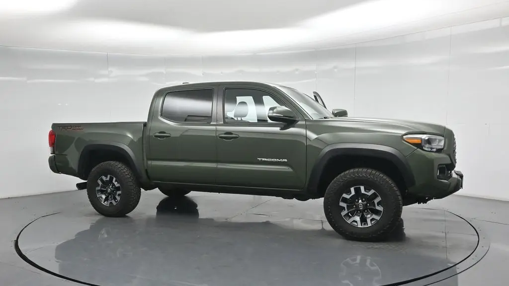2022 Toyota Tacoma TRD Off-Road
