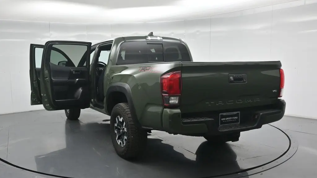 2022 Toyota Tacoma TRD Off-Road
