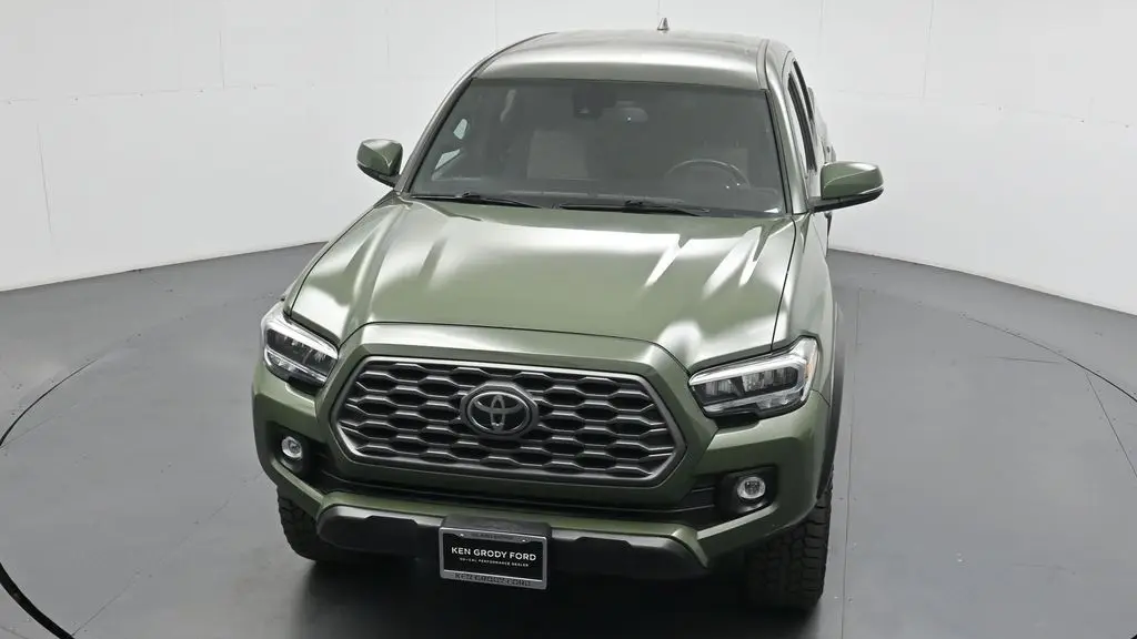 2022 Toyota Tacoma TRD Off-Road