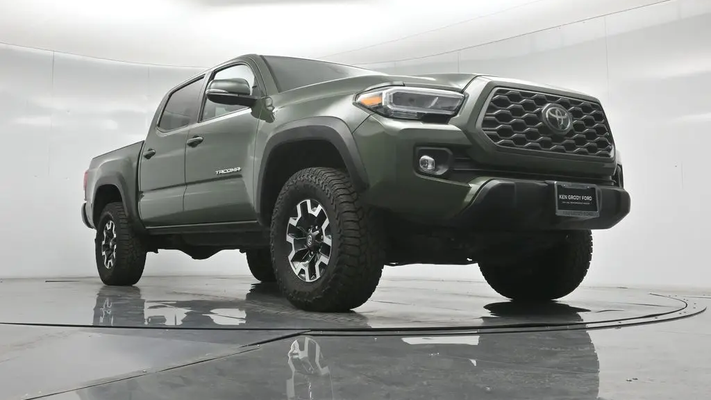 2022 Toyota Tacoma TRD Off-Road
