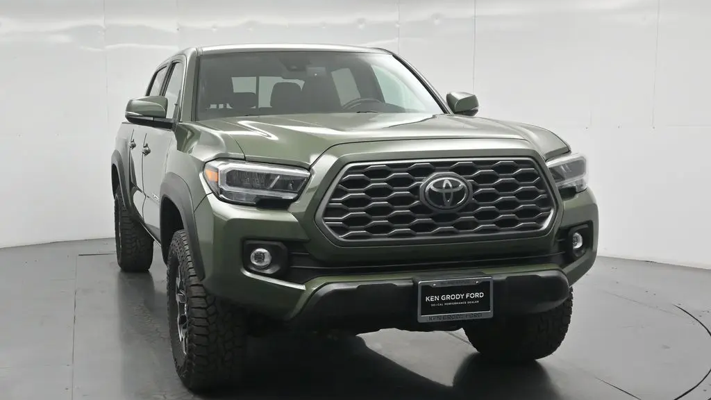 2022 Toyota Tacoma TRD Off-Road
