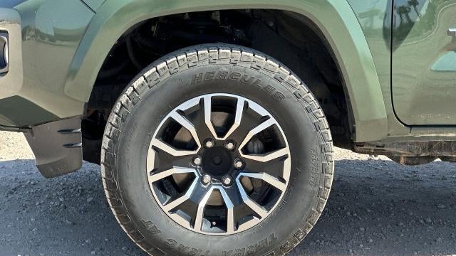 2022 Toyota Tacoma TRD Off-Road