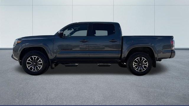 2022 Toyota Tacoma TRD Off-Road