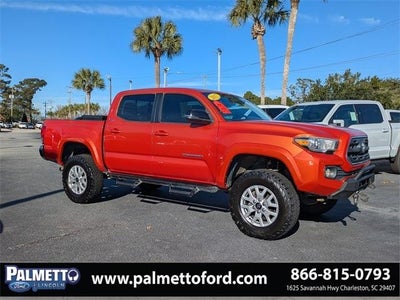 2017 Toyota Tacoma 4X2 TRD Off-Road 4DR Double Cab 5.0 FT SB