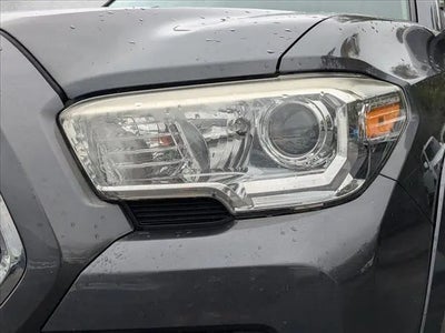 2019 Toyota Tacoma 4X2 TRD Off-Road 4DR Double Cab 5.0 FT SB