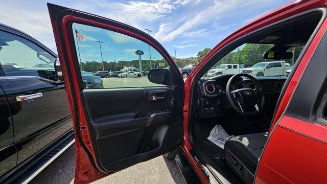 2022 Toyota Tacoma TRD Off-Road