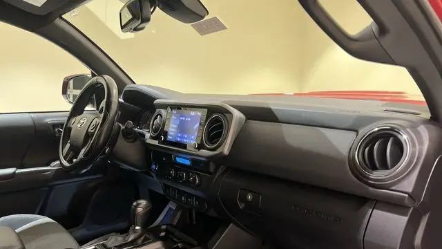 2022 Toyota Tacoma TRD Off-Road
