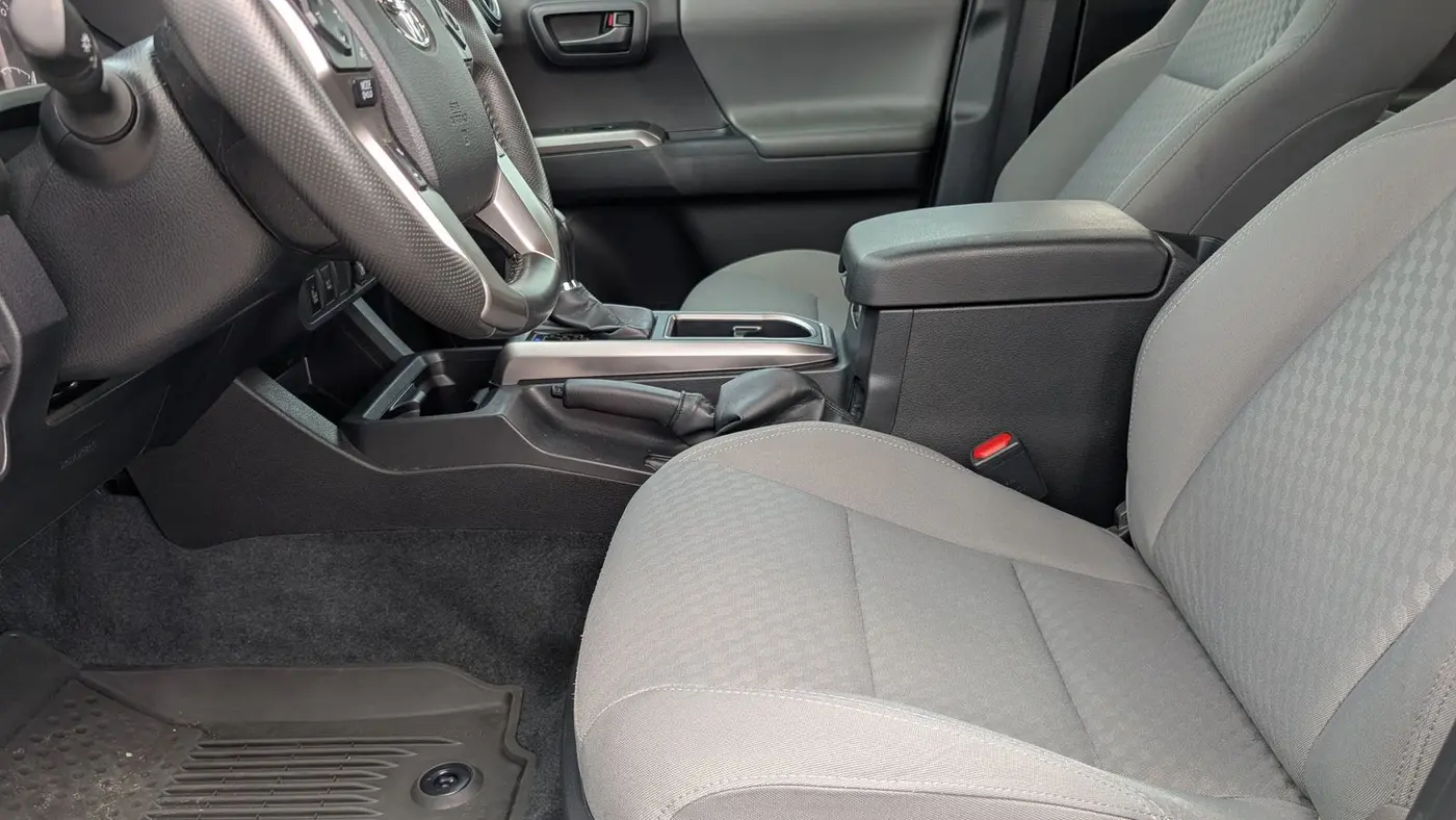 2023 Toyota Tacoma SR5 V6