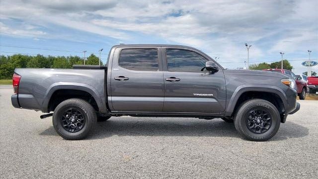 2022 Toyota Tacoma TRD Off-Road