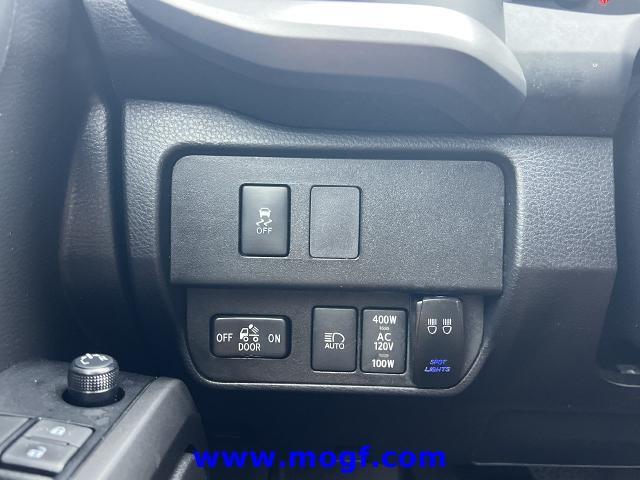 2023 Toyota Tacoma - $28,995