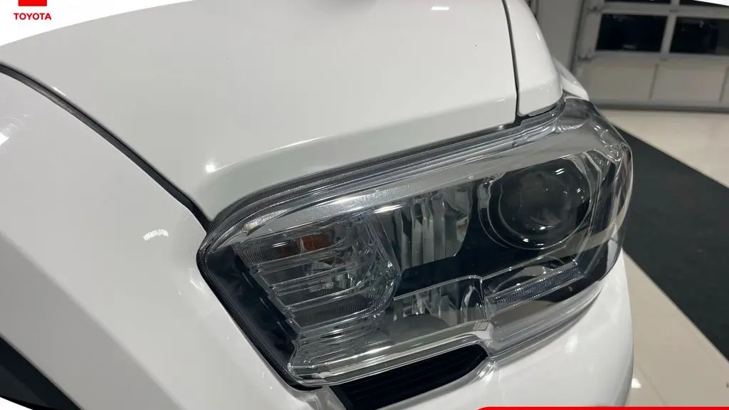 2023 Toyota Tacoma TRD Off-Road