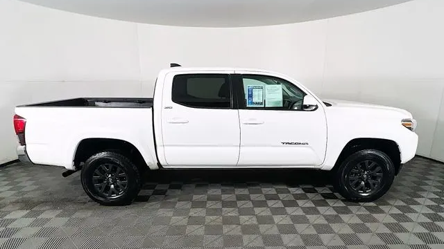 2023 Toyota Tacoma TRD Off-Road