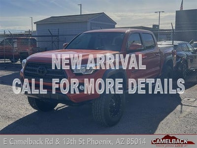2017 Toyota Tacoma 4X2 TRD Off-Road 4DR Double Cab 5.0 FT SB