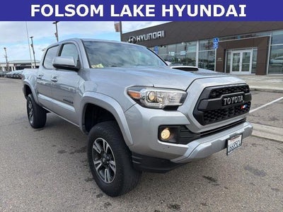 2017 Toyota Tacoma 4X2 TRD Sport 4DR Double Cab 5.0 FT SB