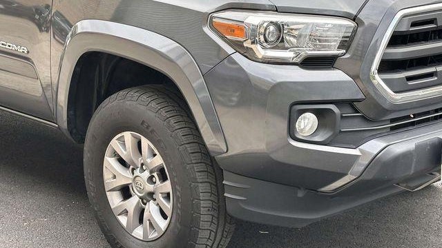 2017 Toyota Tacoma SR5 V6