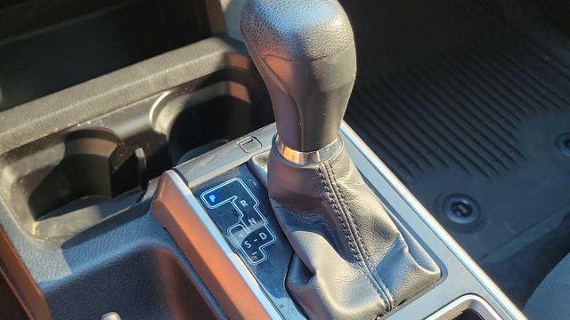 2020 Toyota Tacoma SR5 V6