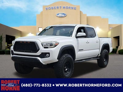 Photo of a 2017 Toyota Tacoma 4X4 TRD Pro 4DR Double Cab 5.0 FT SB 6A for sale
