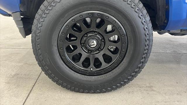 2018 Toyota Tacoma SR5 V6