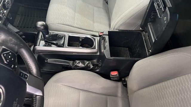 2018 Toyota Tacoma SR5 V6