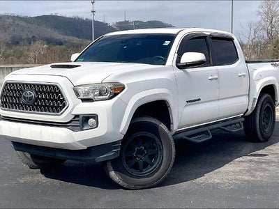 2018 Toyota Tacoma 4X4 TRD Pro 4DR Double Cab 5.0 FT SB 6M