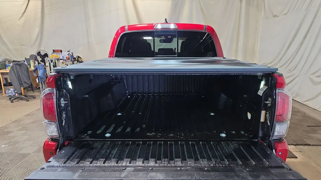 2021 Toyota Tacoma SR V6