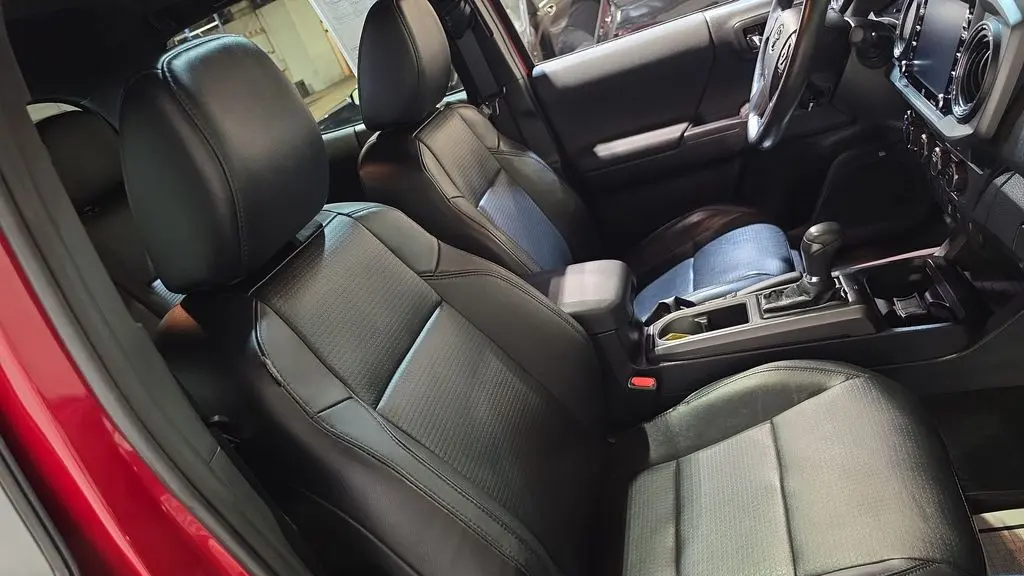 2021 Toyota Tacoma SR V6
