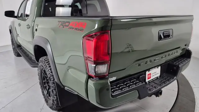 2022 Toyota Tacoma TRD Off-Road