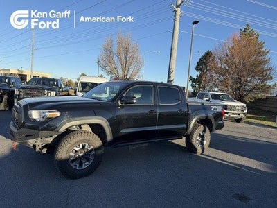 2018 Toyota Tacoma 4X4 TRD Pro 4DR Double Cab 5.0 FT SB 6M