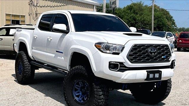 2022 Toyota Tacoma TRD Off-Road