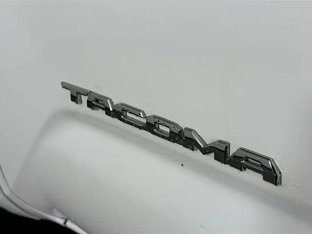 2020 Toyota Tacoma - $25,927