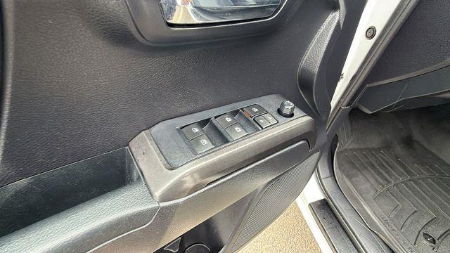 2021 Toyota Tacoma SR V6