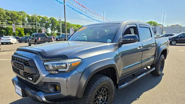 2022 Toyota Tacoma TRD Off-Road