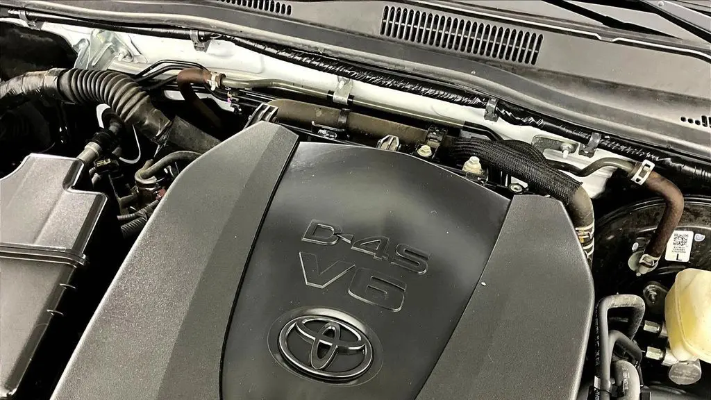 2023 Toyota Tacoma SR V6