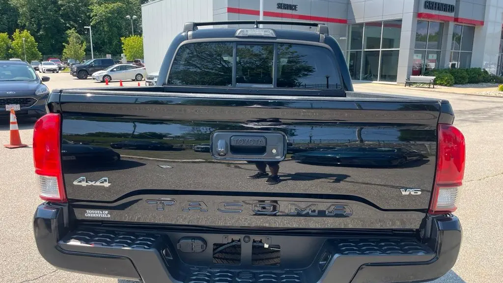 2019 Toyota Tacoma SR V6