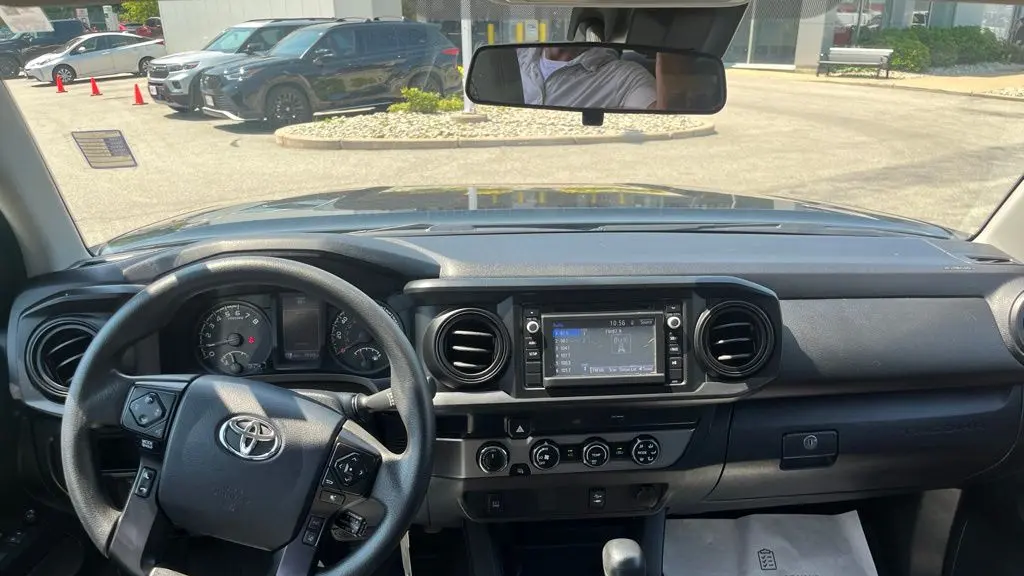 2019 Toyota Tacoma SR V6