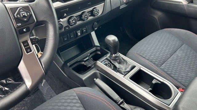 2020 Toyota Tacoma SR V6