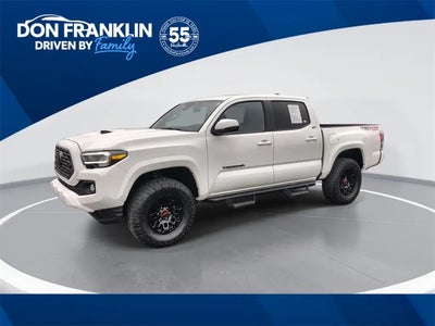 Photo of a 2021 Toyota Tacoma 4X4 TRD Pro 4DR Double Cab 5.0 FT SB 6M for sale