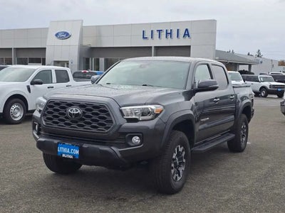 Photo of a 2021 Toyota Tacoma 4X4 TRD Pro 4DR Double Cab 5.0 FT SB 6M for sale