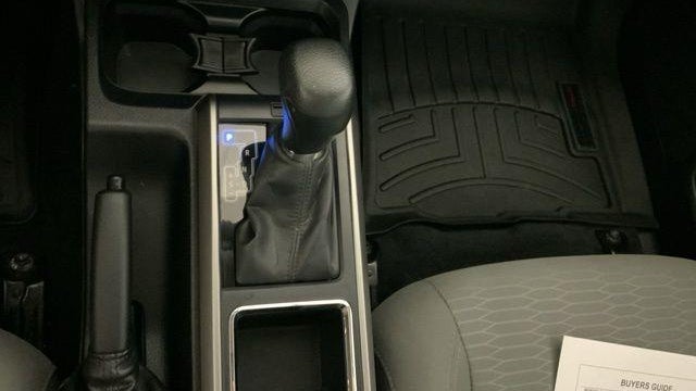 2017 Toyota Tacoma SR V6