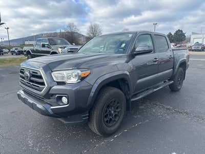 Photo of a 2019 Toyota Tacoma 4X4 TRD Pro 4DR Double Cab 5.0 FT SB 6M for sale