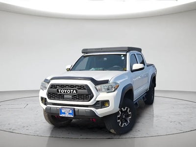 Photo of a 2018 Toyota Tacoma 4X4 TRD Pro 4DR Double Cab 5.0 FT SB 6M for sale