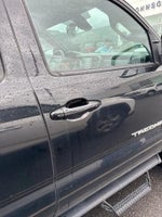 2021 Tacoma Thumbnail 32