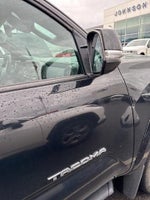 2021 Tacoma Thumbnail 33