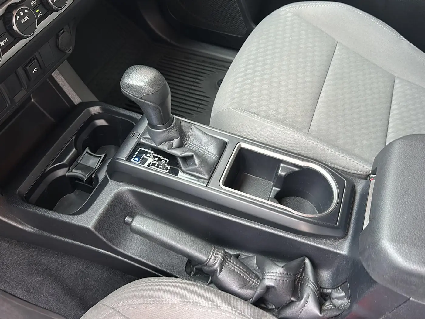 2022 Toyota Tacoma - $32,450